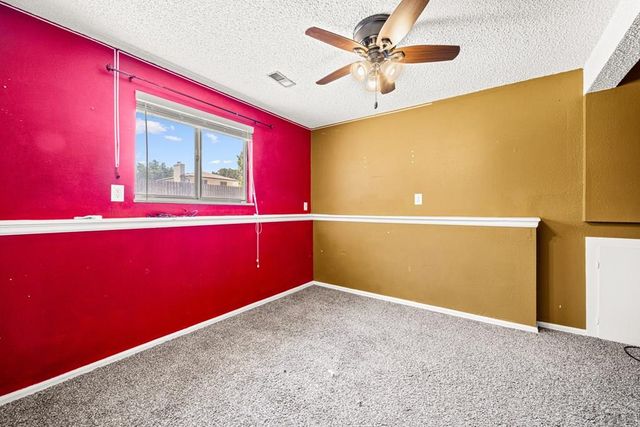 7 Emperor Ct, Pueblo, CO 81005