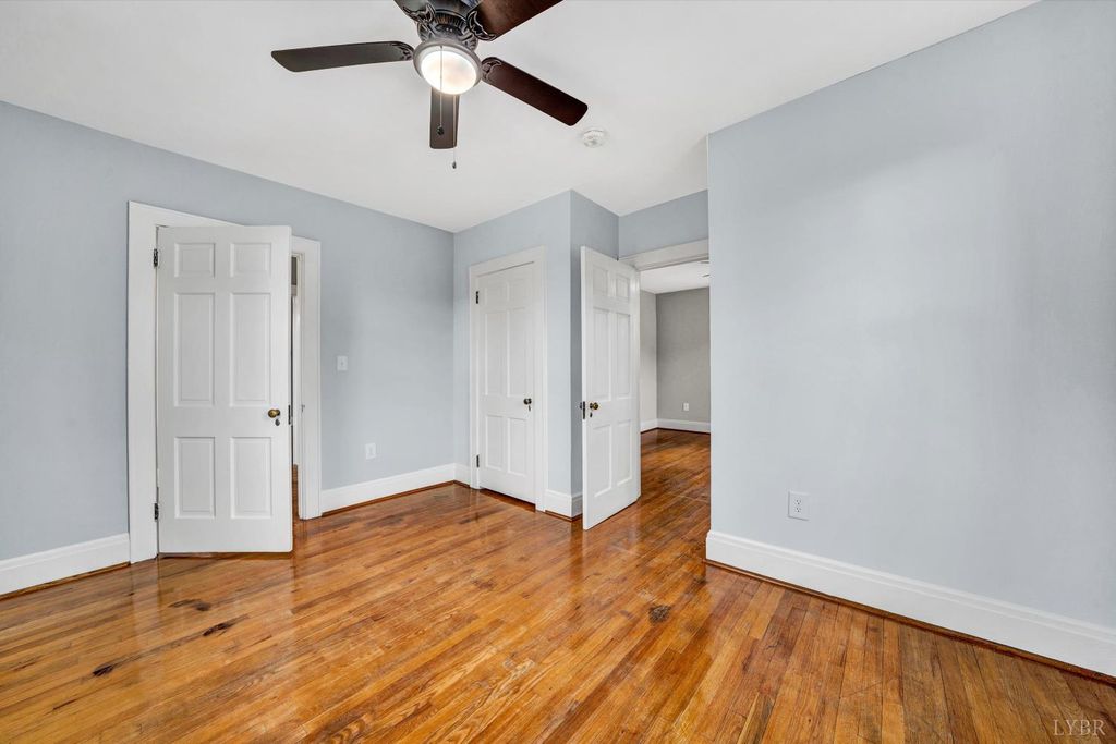 Image 33 of property listing at 539 Westview Ave Avenue, Bedford, VA 24523