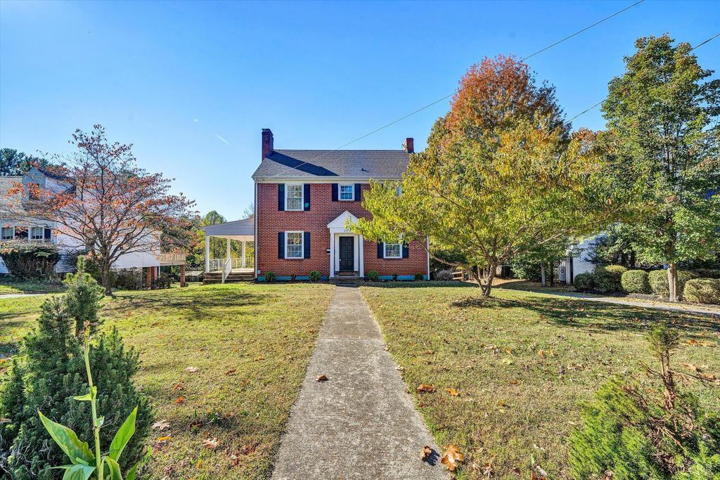 Image 46 of property listing at 539 Westview Ave Avenue, Bedford, VA 24523
