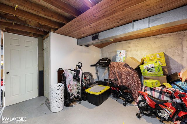 11518 Messmore Road 44, Utica, MI 48317