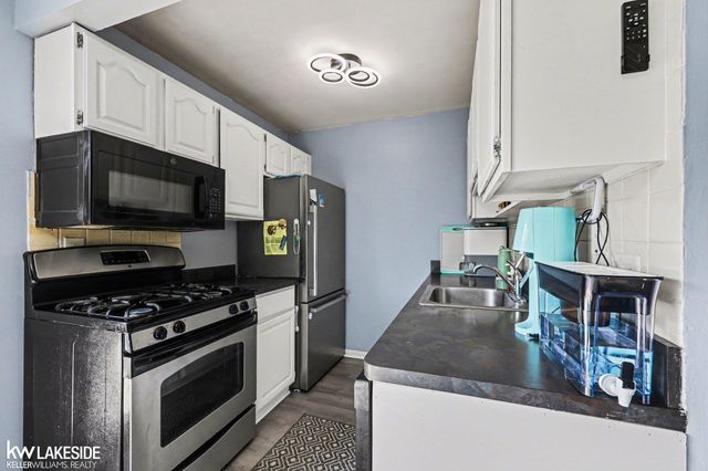 11518 Messmore Road 44, Utica, MI 48317