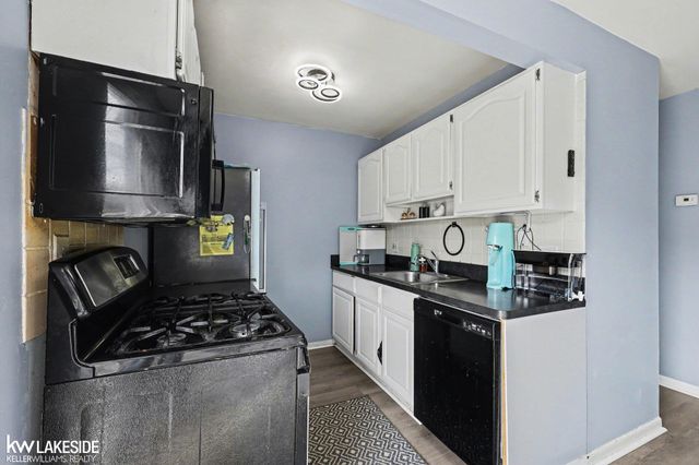 11518 Messmore Road 44, Utica, MI 48317