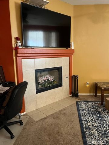 12962 Newport, Hesperia, CA 92344