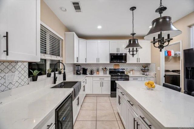 40220 Saddlebrook St, Murrieta, CA 92563