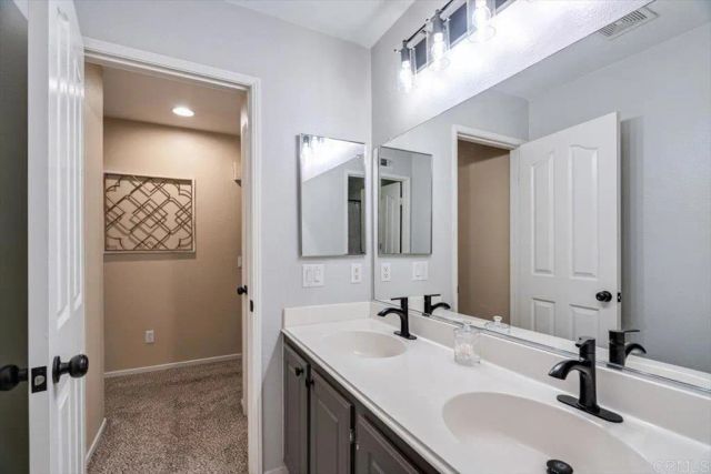 40220 Saddlebrook St, Murrieta, CA 92563