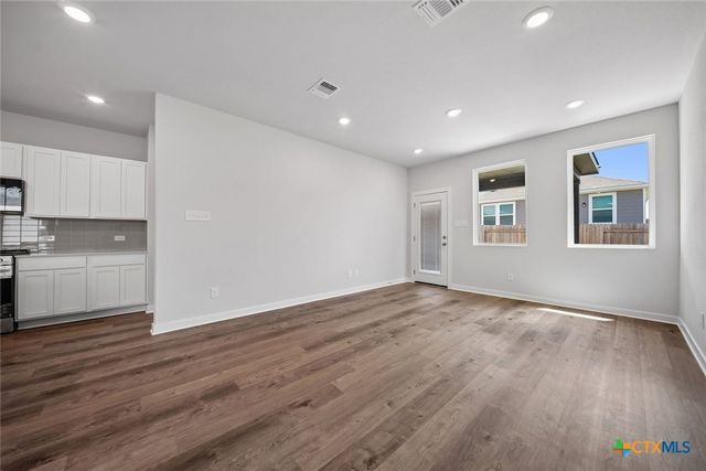 10913 Tallsalt Drive, Austin, TX 78754