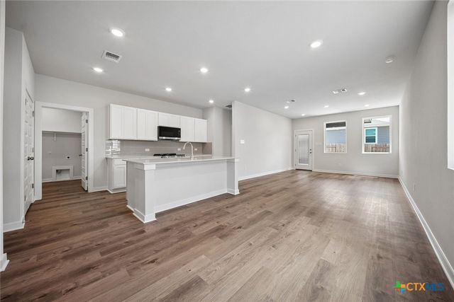 10913 Tallsalt Drive, Austin, TX 78754