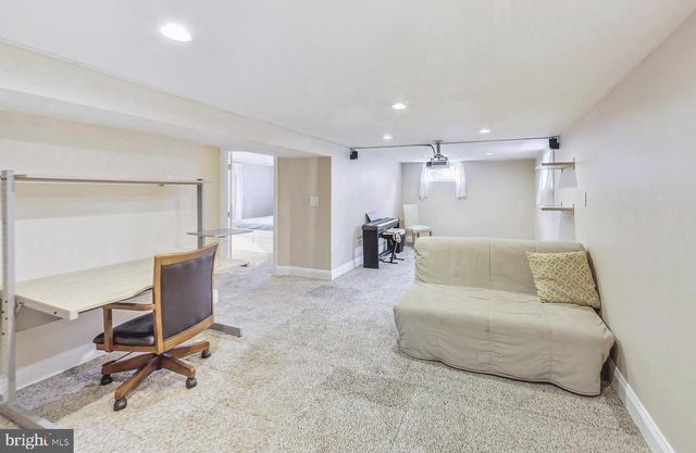 4615 22ND STREET, Arlington, VA 22207