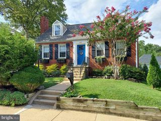 4615 22ND STREET, Arlington, VA 22207
