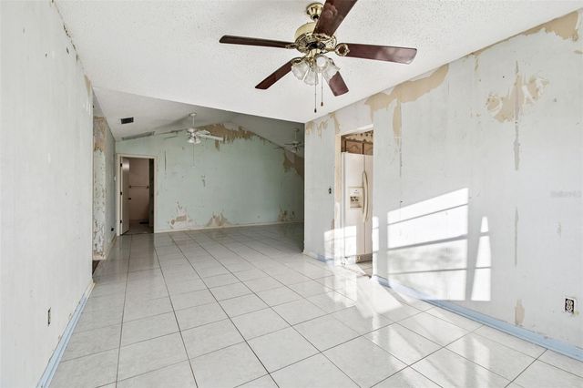 1915 W DEL WEBB BOULEVARD, Sun City Center, FL 33573