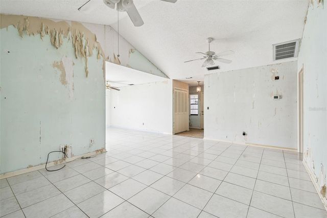 1915 W DEL WEBB BOULEVARD, Sun City Center, FL 33573