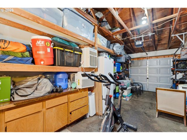28740 Sw PARKWAY Ave D2, Wilsonville, OR 97070