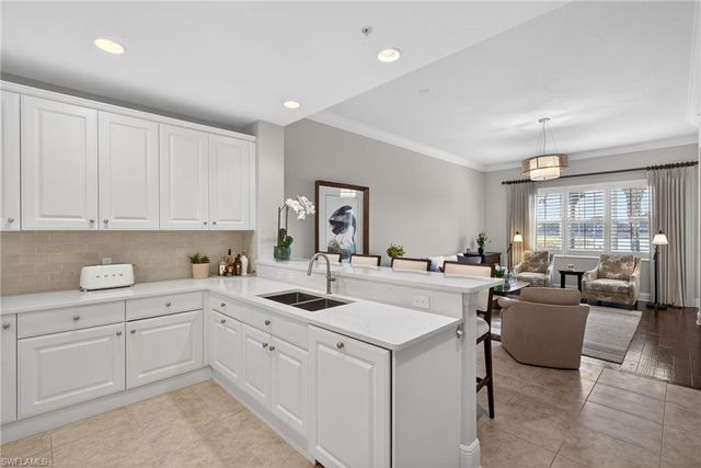 2714 CALLISTA CT 103, Naples, FL 34114