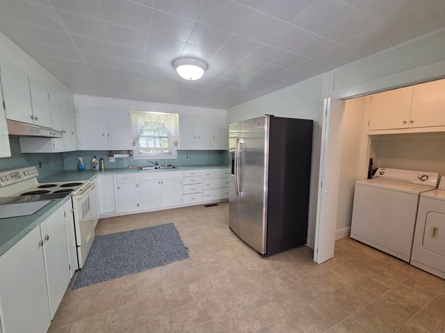 321 Meriden Road, Lebanon, NH 03766