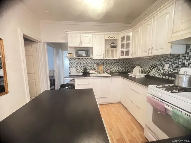 127-06 103rd, Richmond Hill S., NY 11419