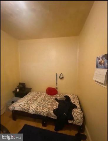 2438 N GRATZ ST, Philadelphia, PA 19132