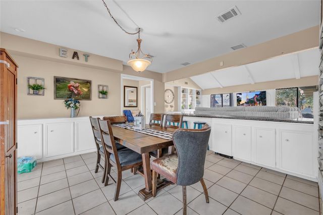 4004 Briarglen Drive, Dickinson, TX 77539