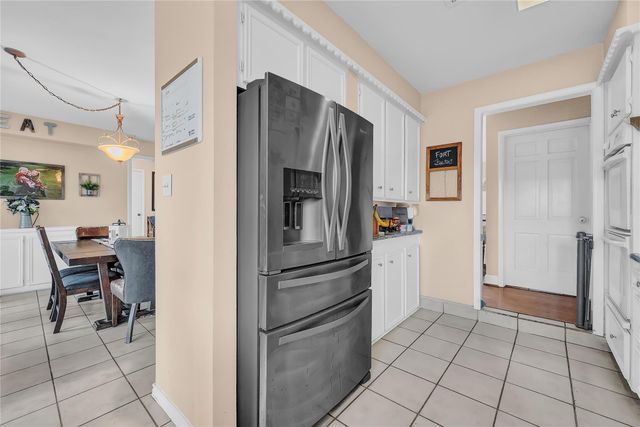 4004 Briarglen Drive, Dickinson, TX 77539
