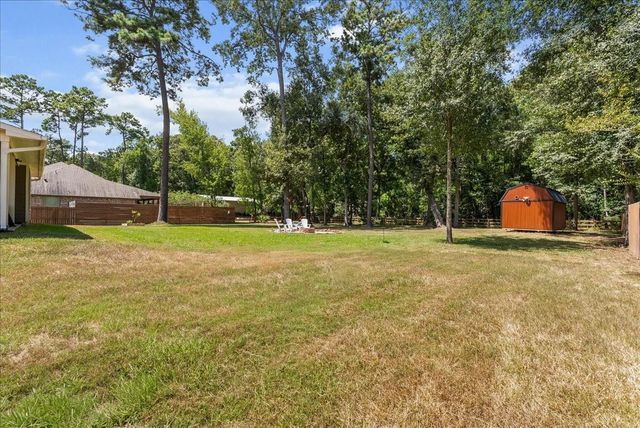 28619 Riverside Crest Lane, Huffman, TX 77336