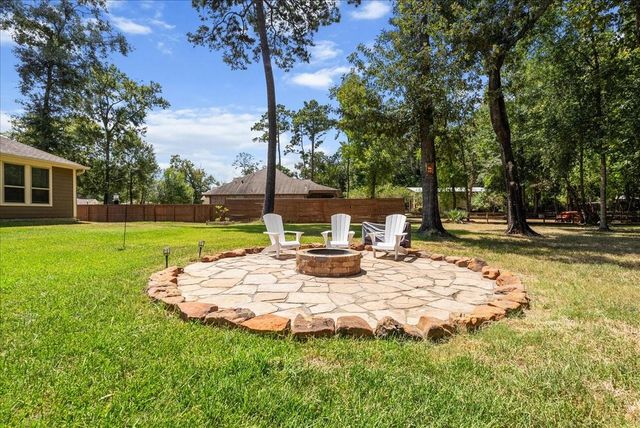 28619 Riverside Crest Lane, Huffman, TX 77336