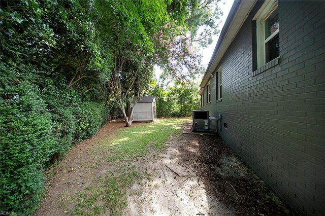 169 Allard Road RD, Portsmouth, VA 23701