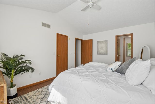 3166 Plainfield Court, Pickerington, OH 43147