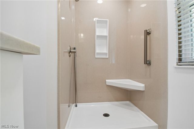 3166 Plainfield Court, Pickerington, OH 43147