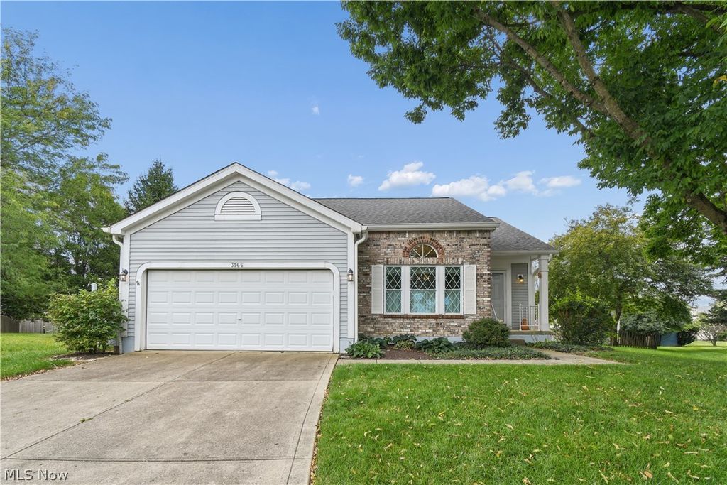 3166 Plainfield Court, Pickerington, OH 43147
