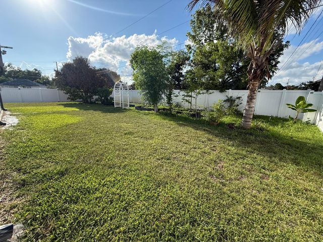 1481 SW Jacksonville Avenue, Port St. Lucie, Port St Lucie, FL 34953