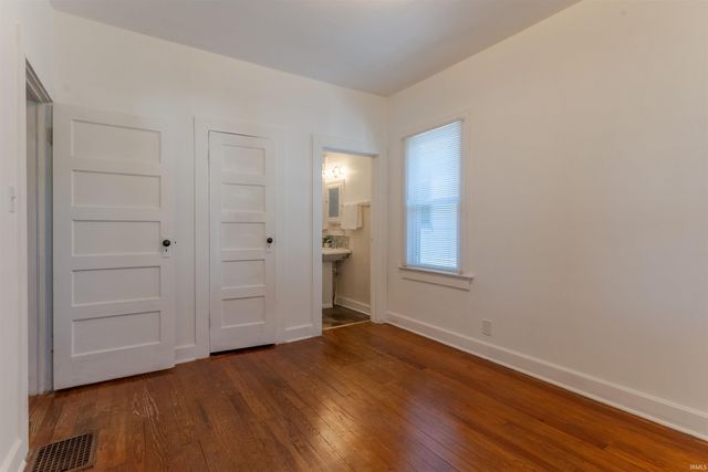 1423 John Street, Evansville, IN 47714