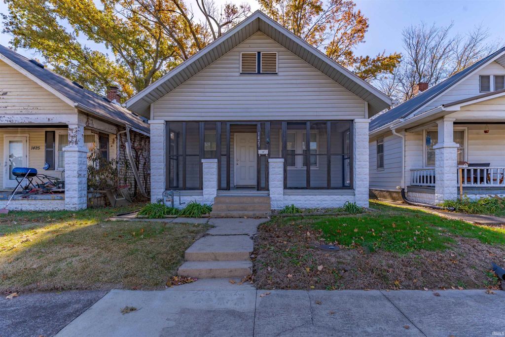 1423 John Street, Evansville, IN 47714
