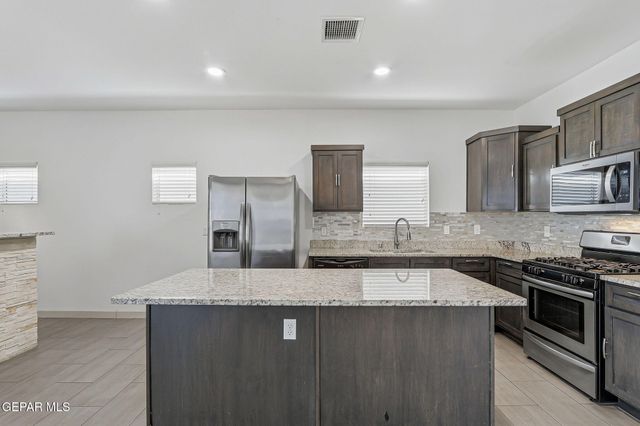 3072 RED VELVET Place, El Paso, TX 79938