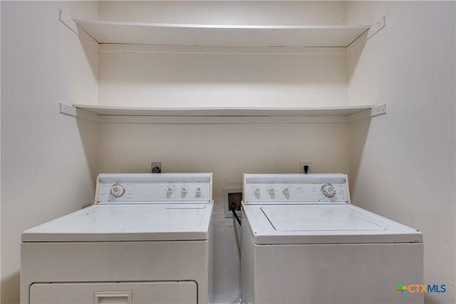 5608 Cougar Drive 117, Austin, TX 78745