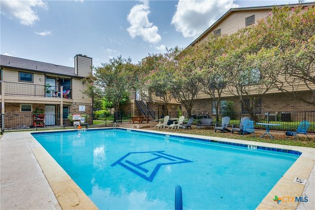5608 Cougar Drive 117, Austin, TX 78745