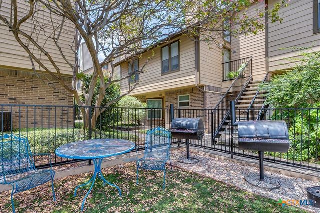 5608 Cougar Drive 117, Austin, TX 78745