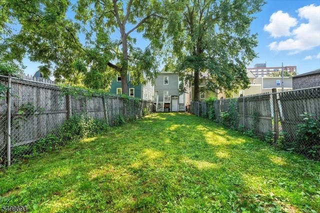 23 Cummings St, Irvington Twp., NJ 07111