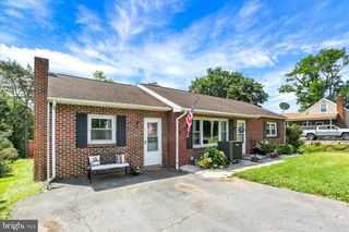 954 VALLEY RD, Enola, PA 17025