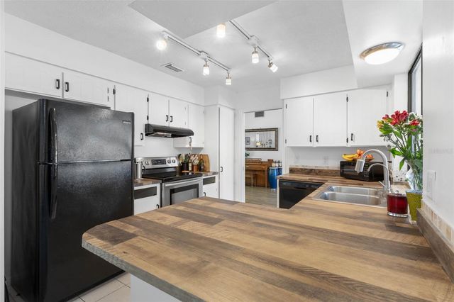 46 BERKSHIRE LANE, Palm Coast, FL 32137