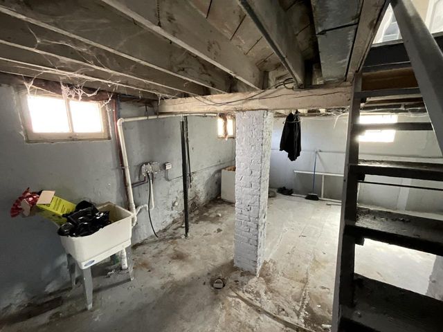 6053 37th AVENUE, Kenosha, WI 53142