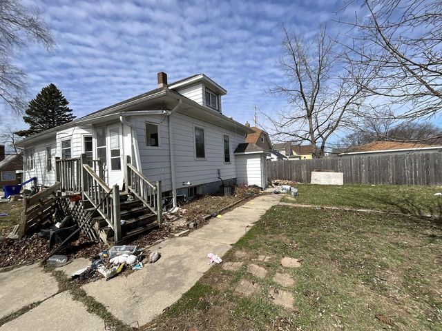 6053 37th AVENUE, Kenosha, WI 53142
