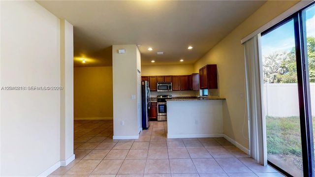 9073 W 33rd Avenue 9073, Hialeah, FL 33018