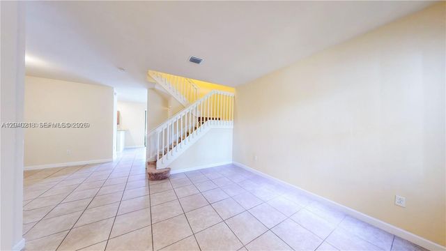 9073 W 33rd Avenue 9073, Hialeah, FL 33018