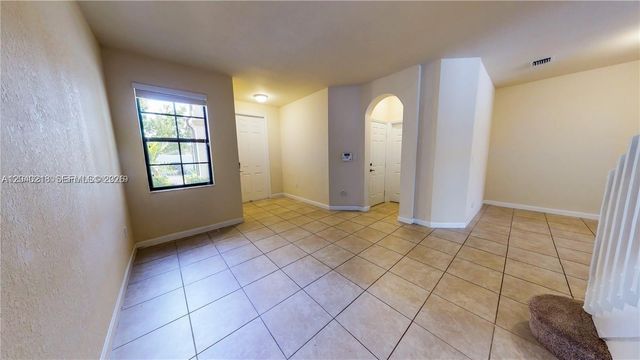 9073 W 33rd Avenue 9073, Hialeah, FL 33018
