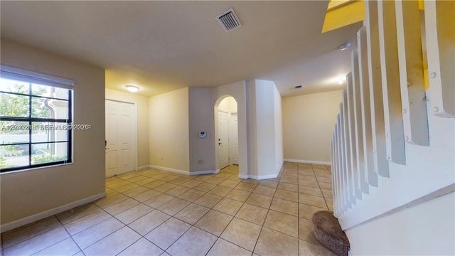 9073 W 33rd Avenue 9073, Hialeah, FL 33018
