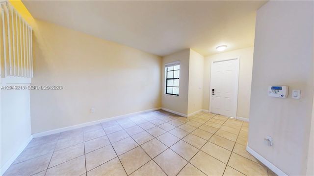 9073 W 33rd Avenue 9073, Hialeah, FL 33018