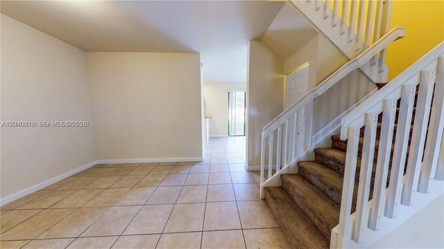 9073 W 33rd Avenue 9073, Hialeah, FL 33018
