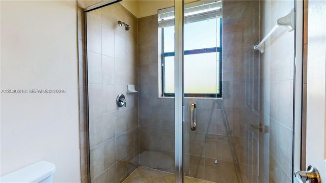 9073 W 33rd Avenue 9073, Hialeah, FL 33018