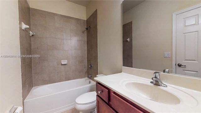 9073 W 33rd Avenue 9073, Hialeah, FL 33018