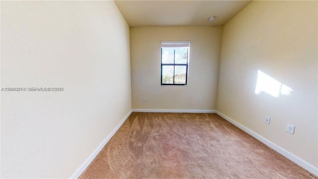 9073 W 33rd Avenue 9073, Hialeah, FL 33018