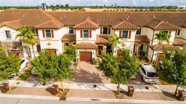 9073 W 33rd Avenue 9073, Hialeah, FL 33018